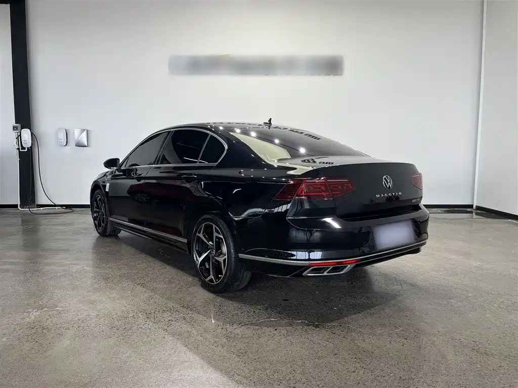 Volkswagen Magotan 2023 Model 2 Million Commemorative Edition 380TSI DSG Flagship фото 13