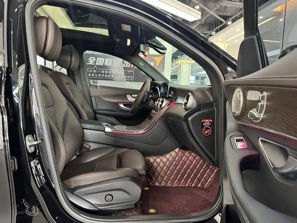 Mercedes-Benz GLC 2022 Facelift II GLC 260 L 4MATIC Luxury фото 28