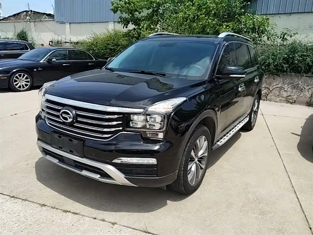 GAC Trumpchi Trumpchi GS8 2017 320T 2WD Luxury Smart Connect (7-seater)