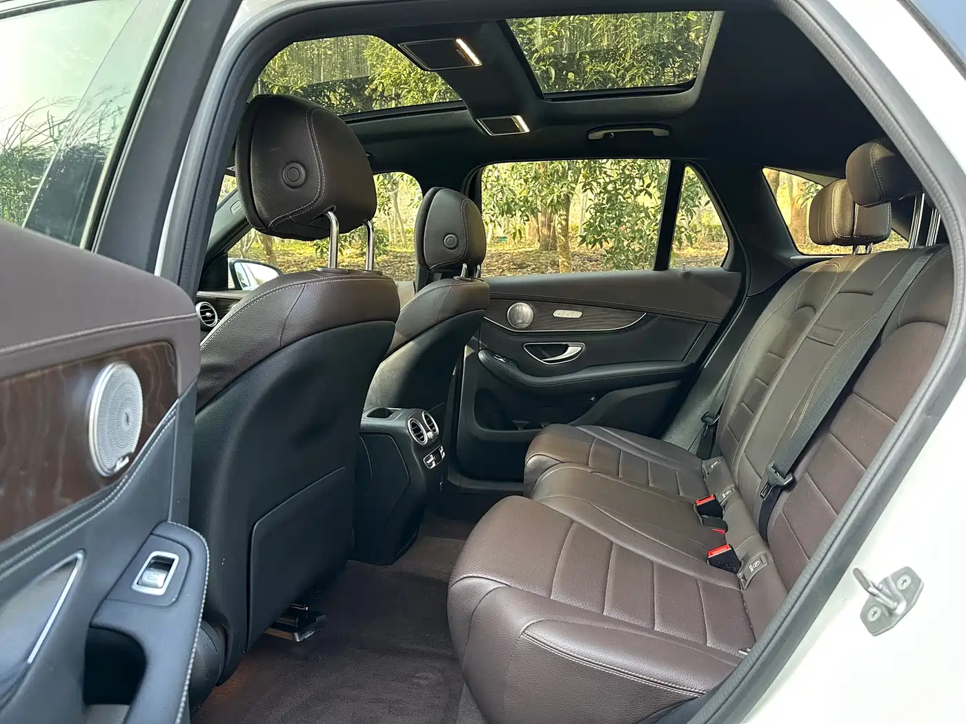 Mercedes-Benz GLC 2020 Facelift GLC 300 L 4MATIC Dynamic фото 10