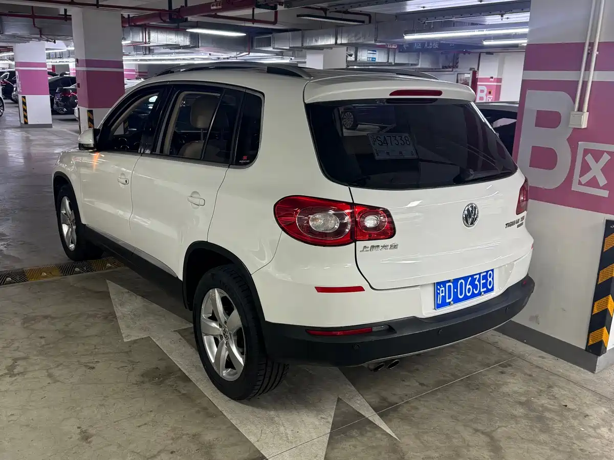 Volkswagen Tiguan 2012 1.8TSI Automatic 4WD Trend Edition фото 15
