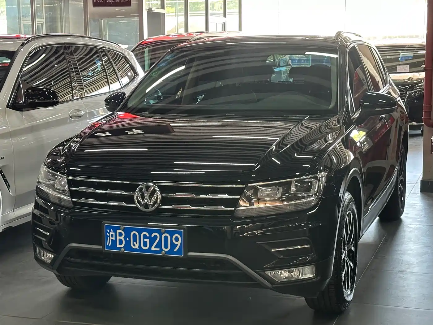 Volkswagen Tiguan L 2017 330TSI Automatic 2WD Luxury Edition