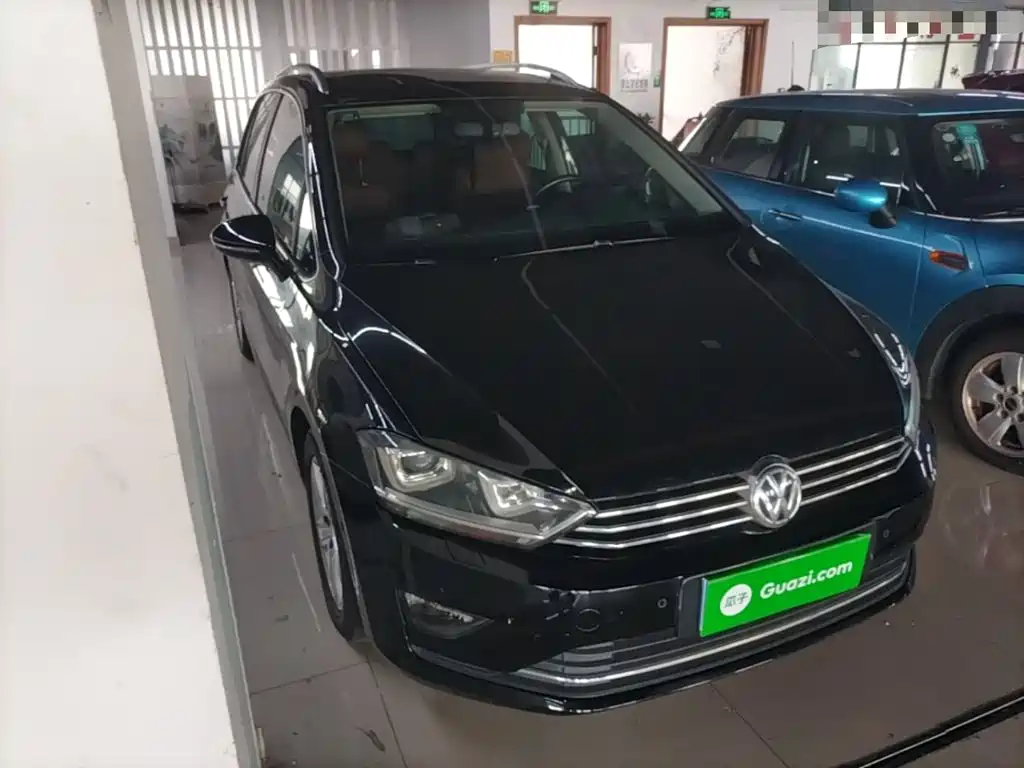 صورة 4 - Volkswagen Golf (Import)