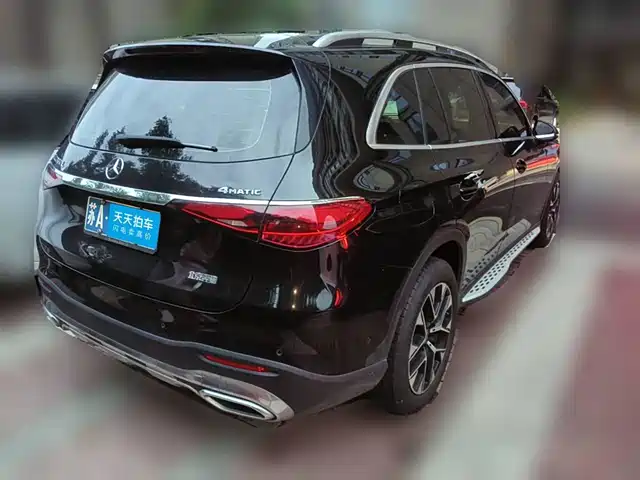 Mercedes-Benz GLC 2023 Facelift GLC 260 L 4MATIC Sport 5-Seater — фото 2