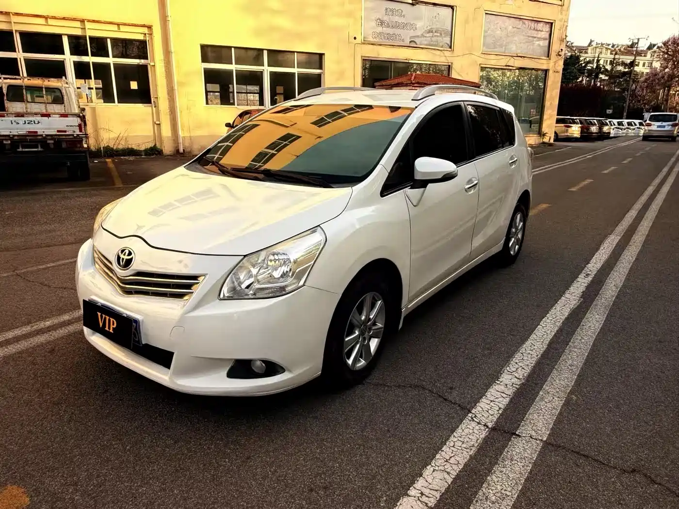 Toyota E'Z 2014 Xingyao 180E CVT Elite фото 6