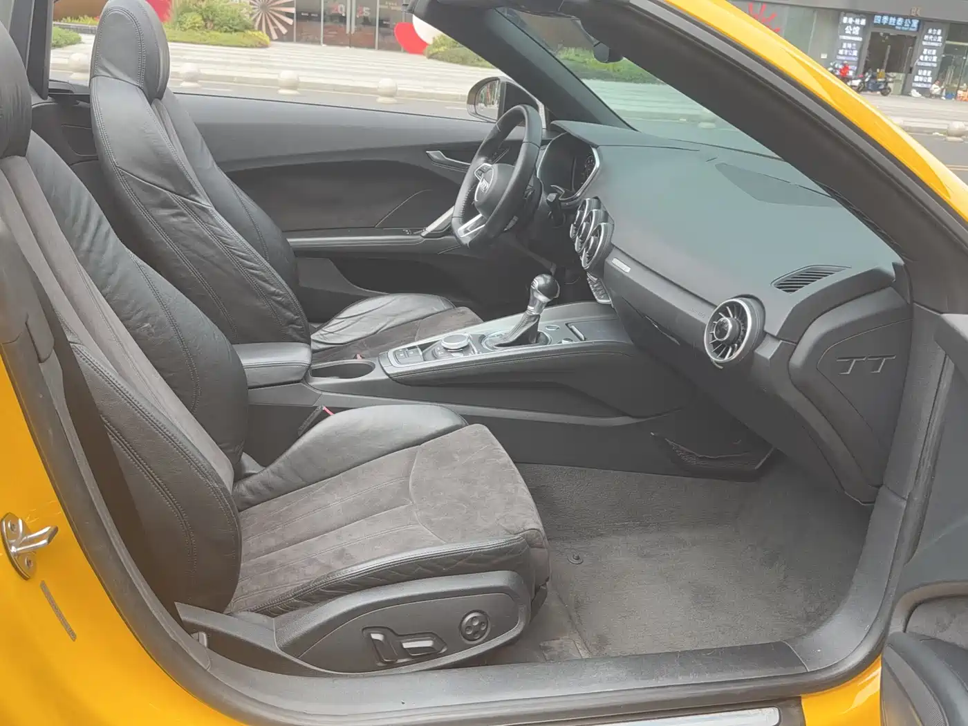 Audi TT 2015 TT Roadster 45 TFSI фото 5
