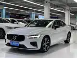 Фото 1 - Volvo S60