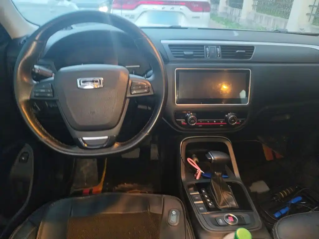 Qoros 5 2020 2018 Facelift 1.6T Automatic Leading