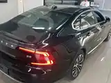 Фото 2 - Volvo S90