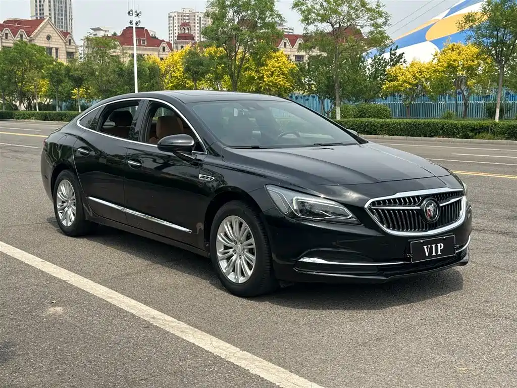 Buick LaCrosse 2018 Model 20T Luxury Edition фото 2