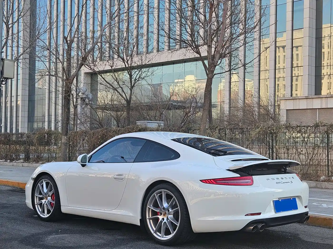 Porsche 911 2012 Carrera S 3.8L фото 3