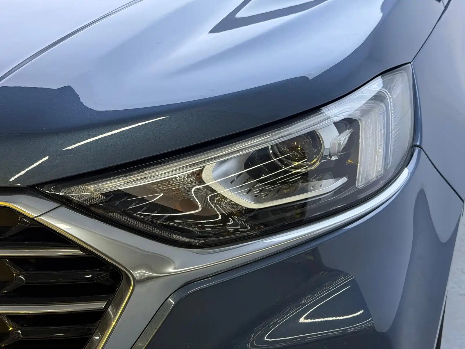 Фото 18 - Ford Edge