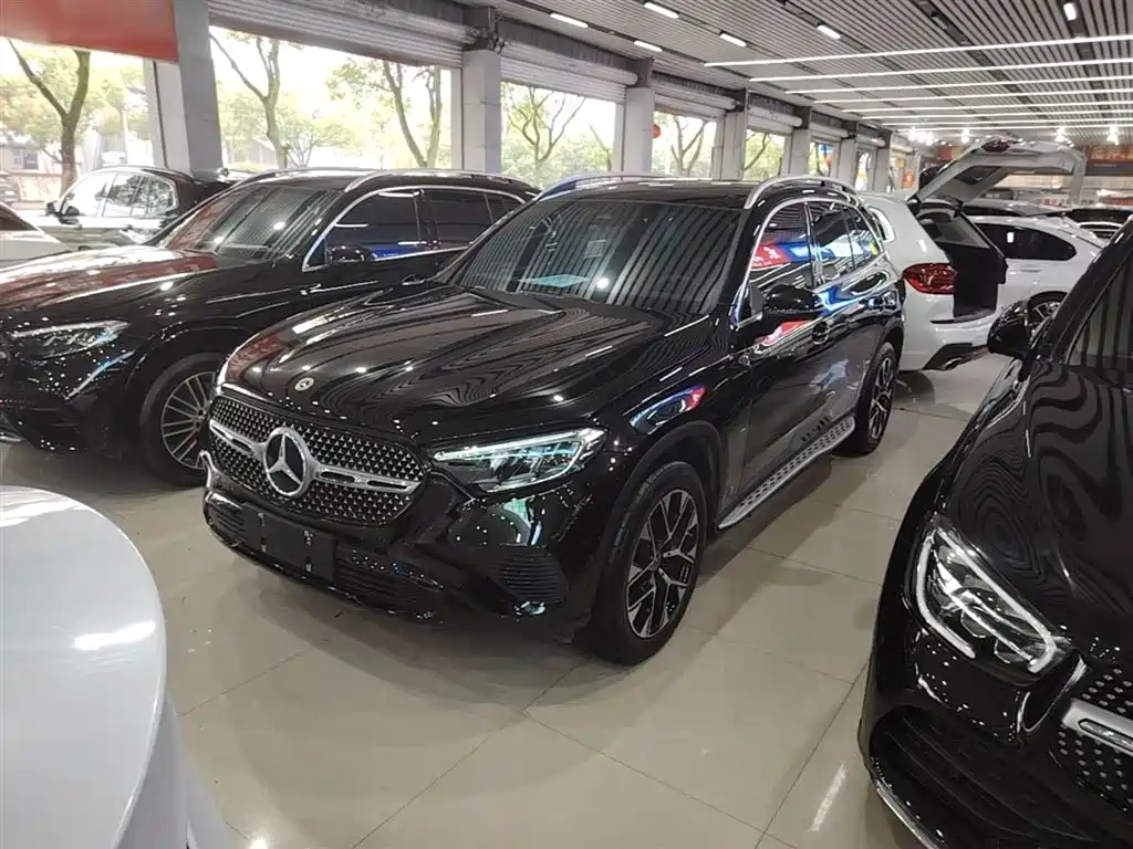 Mercedes-Benz GLC 2025 Facelift GLC 260 L 4MATIC Dynamic