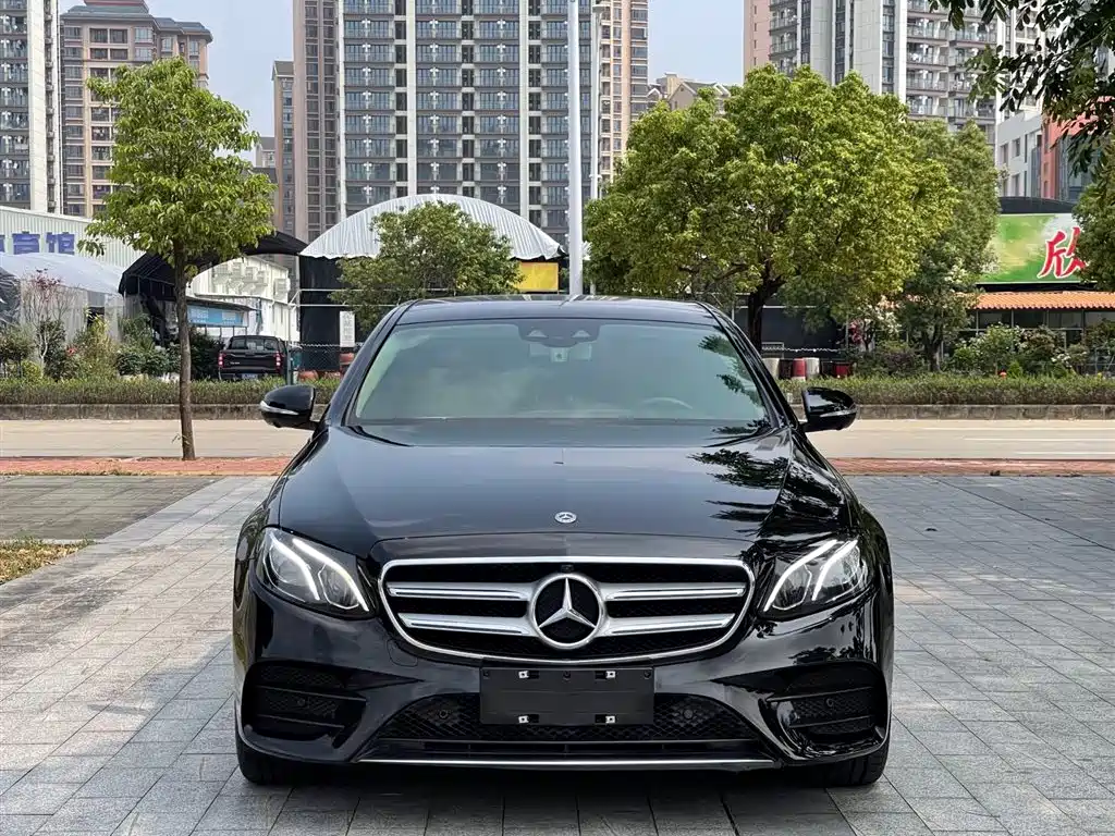 Mercedes-Benz E-Class 2020 Facelift E 300 L Sport Exclusive фото 2