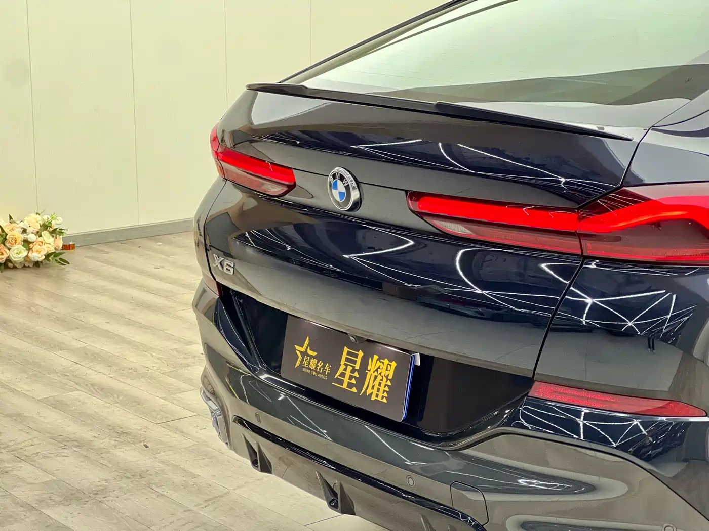 BMW X6 2021 xDrive30i M Sport Package фото 25