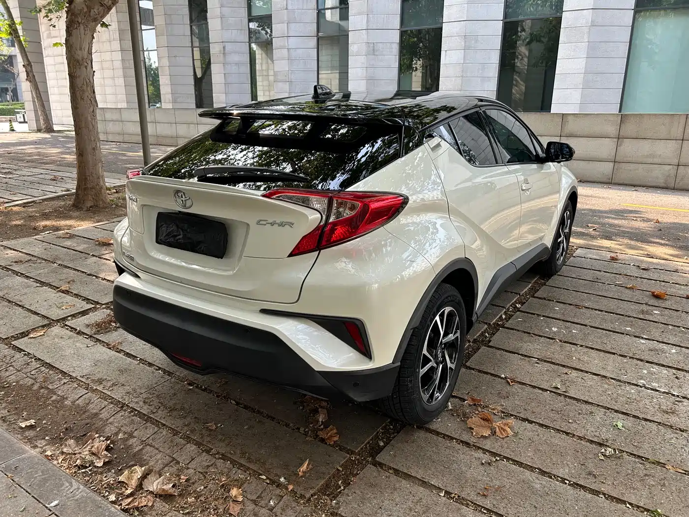 Toyota C-HR 2019 2018 2.0L Leading Edition China VI
