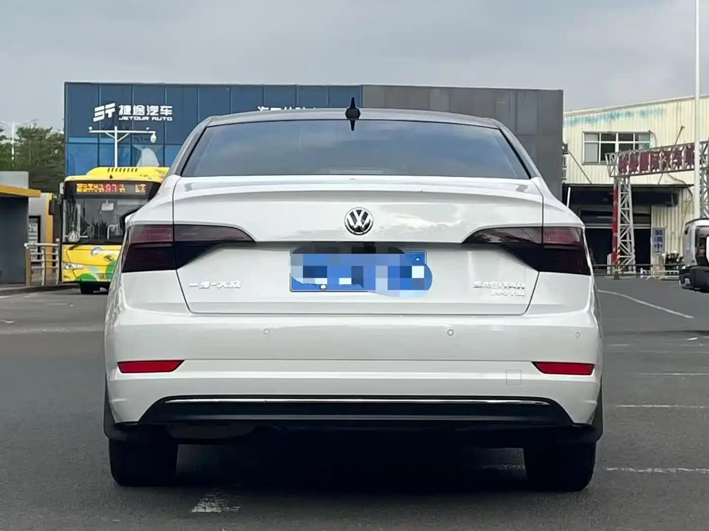 Volkswagen Sagitar 2022 280TSI DSG Surpassing Edition фото 8