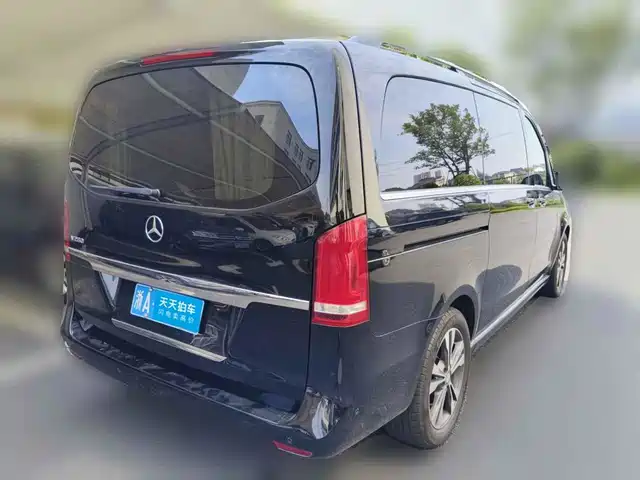 Mercedes-Benz V-Class 2017 Model V 260 Pilot Edition — фото 2