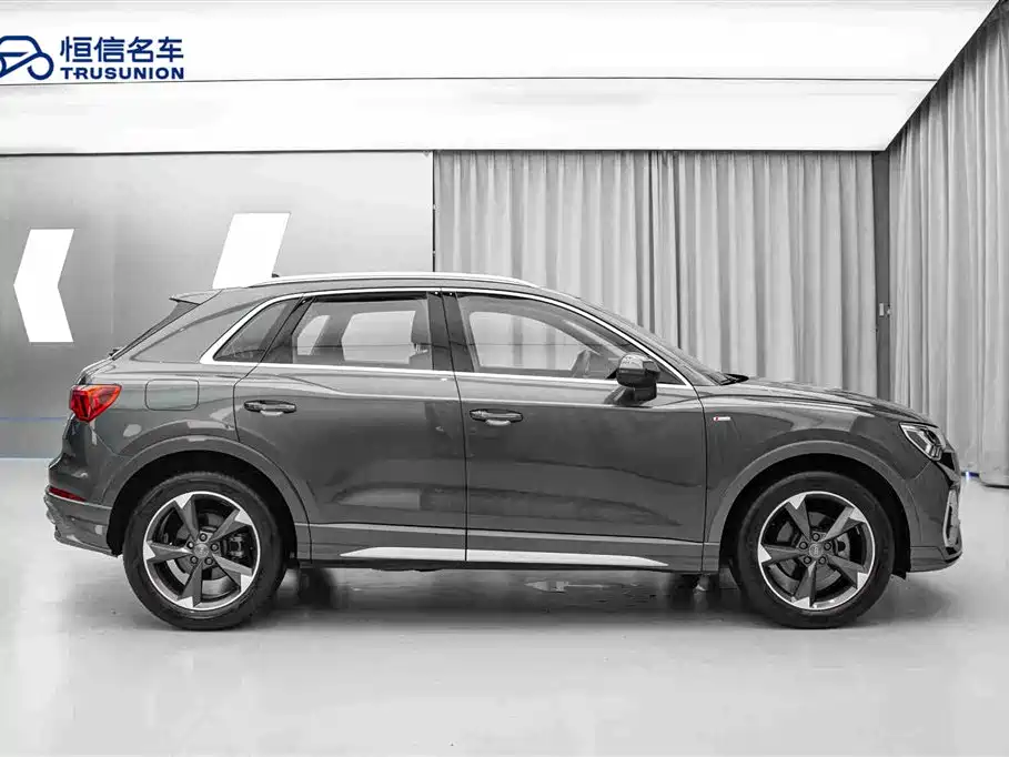 Audi Q3 2019 35 TFSI Fashion Sport фото 4