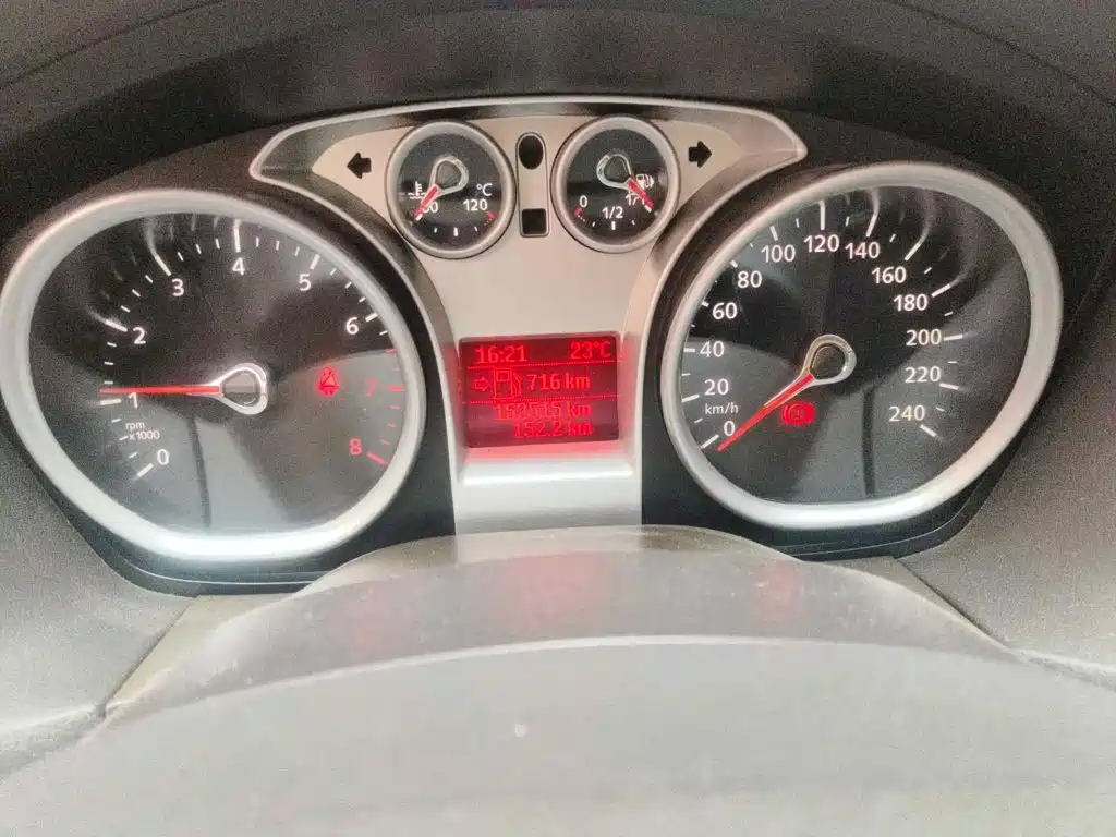 Фото 4 - Ford Focus