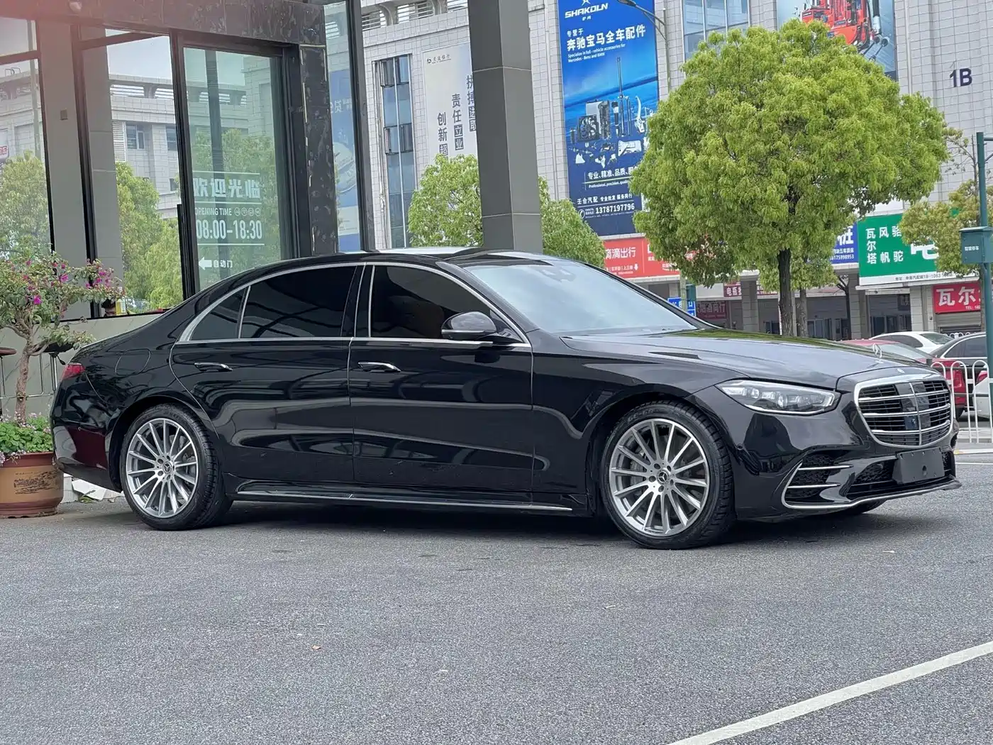 Mercedes-Benz S-Class 2023 Model S 450 L 4MATIC фото 3