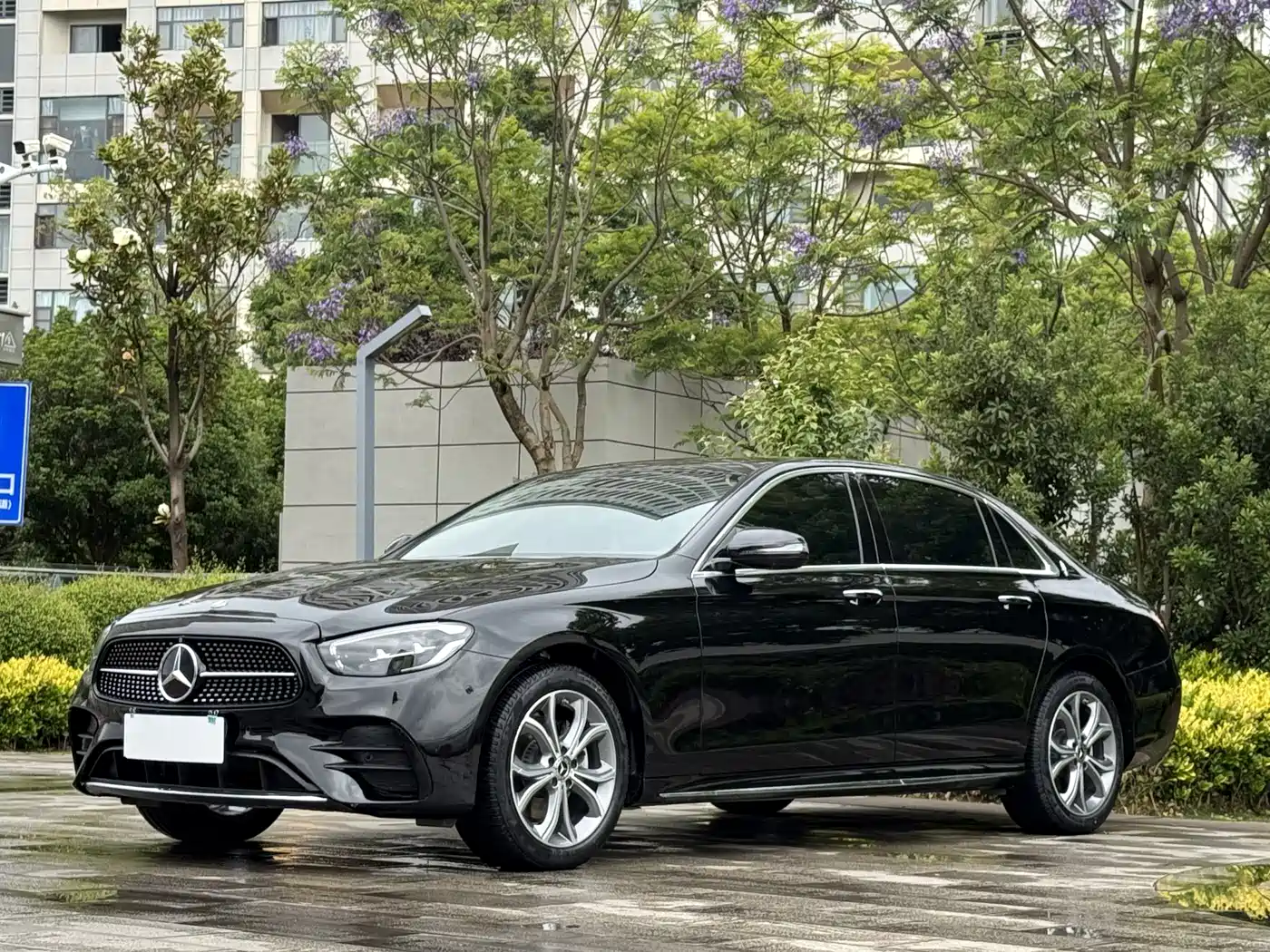 Mercedes-Benz E-Class 2022 Facelift E 300 L Sport Fashion Style