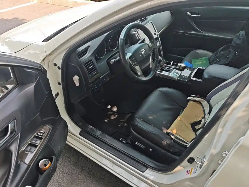 Toyota Reiz 2016 2013 2.5V Elite Edition