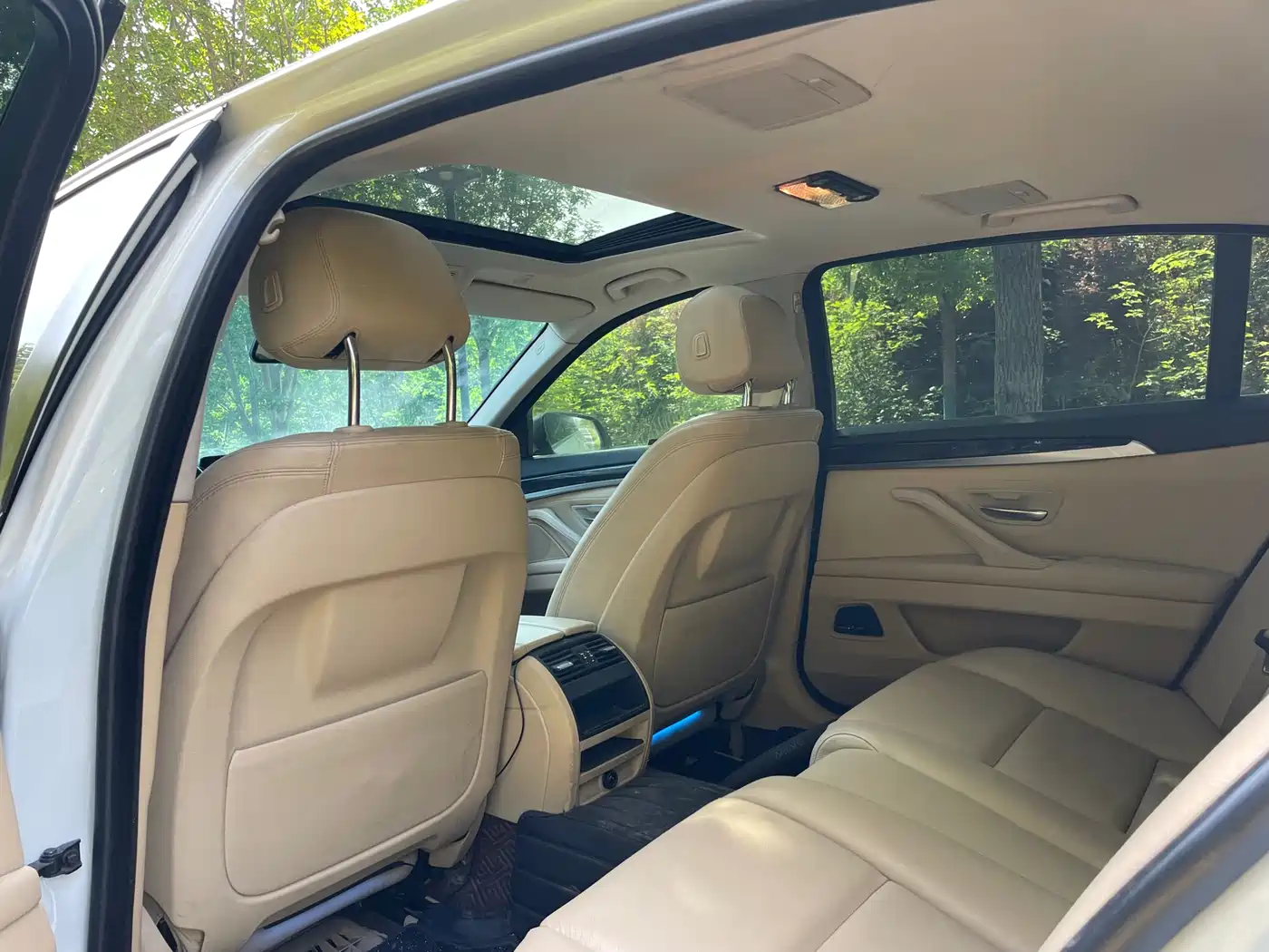 BMW 5 Series 2013 520Li Elegance фото 4