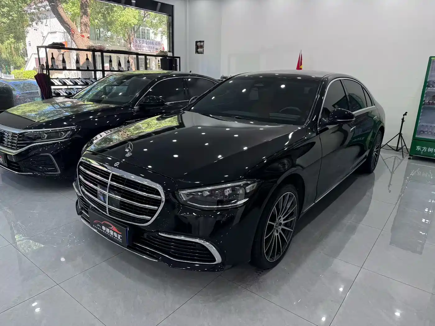 Фото 1 - Mercedes-Benz S-Class