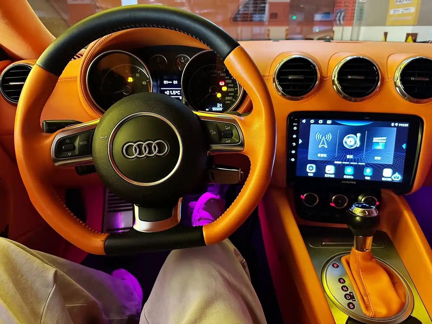 Audi TT 2011 TT Coupe 2.0TFSI фото 13