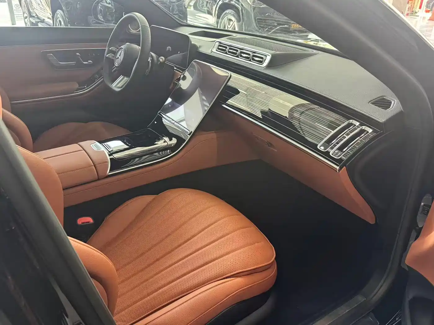Mercedes-Benz S-Class 2024 S 400 L Business Edition фото 8