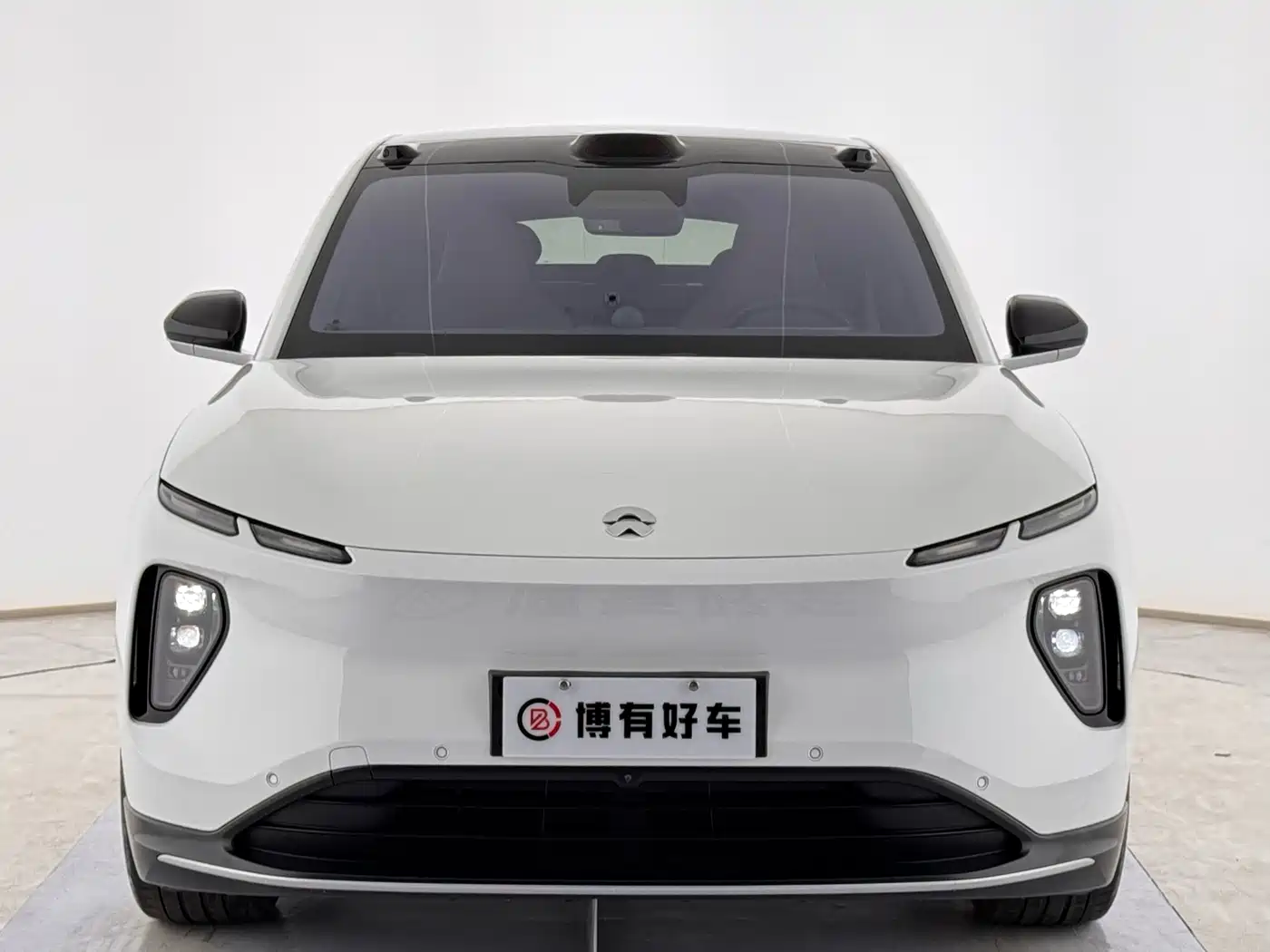 Фото 2 - NIO EC6