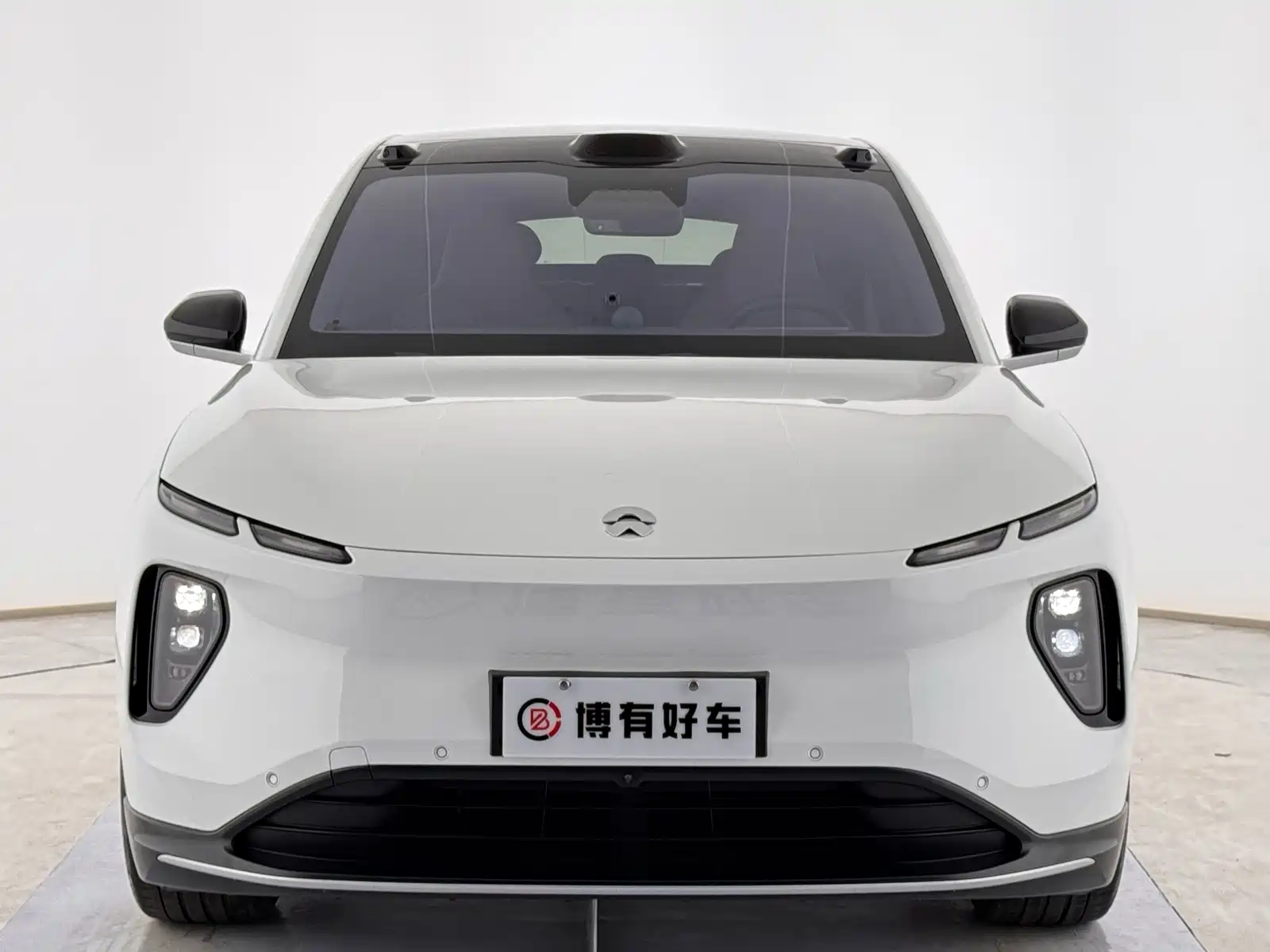 Фото 2 - NIO EC6