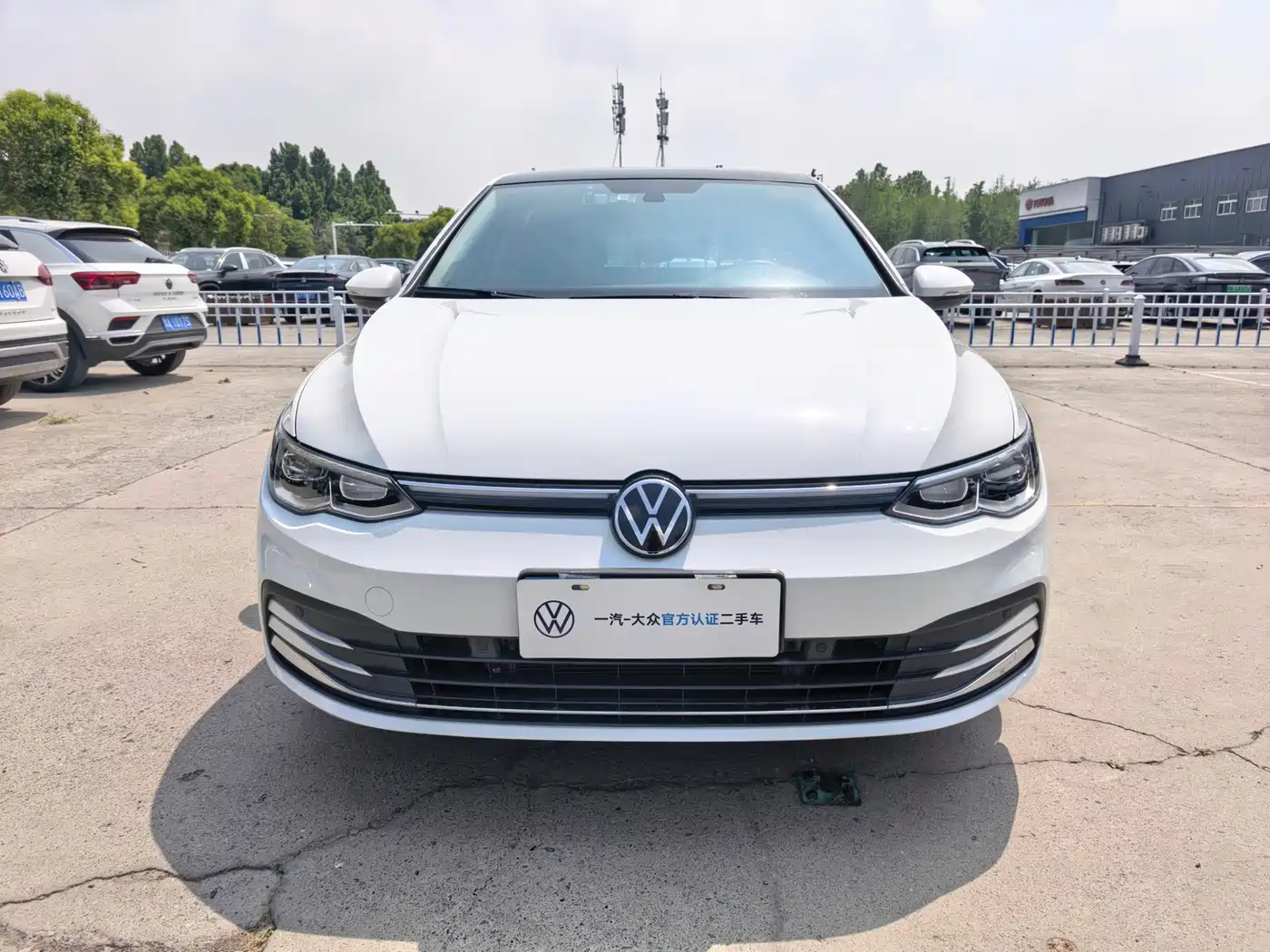 Volkswagen Golf 2024 280TSI DSG Pro Expert Edition фото 2