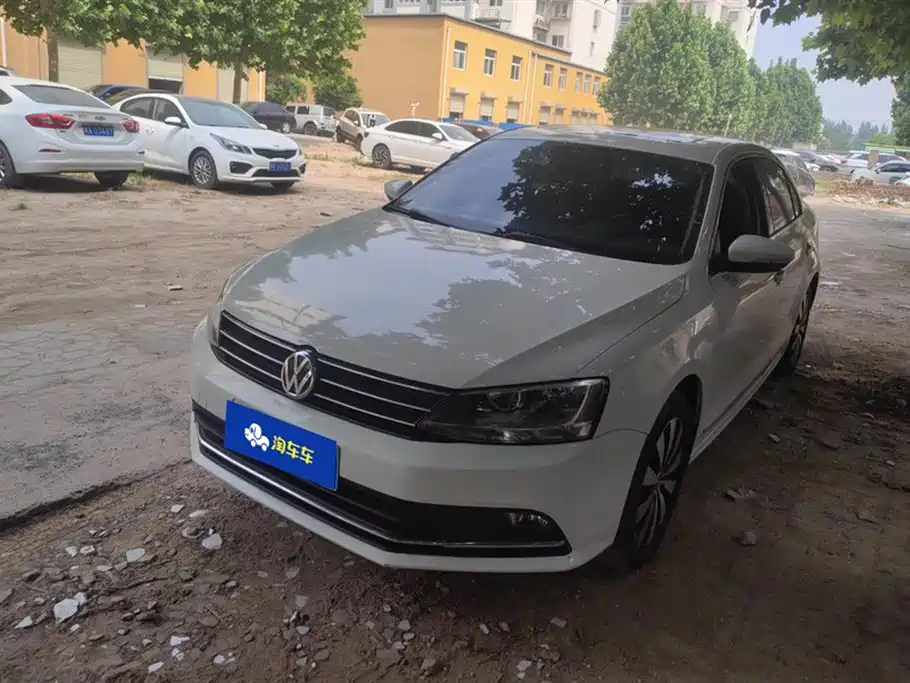 Volkswagen Sagitar 2018 1.6L Automatic Comfort