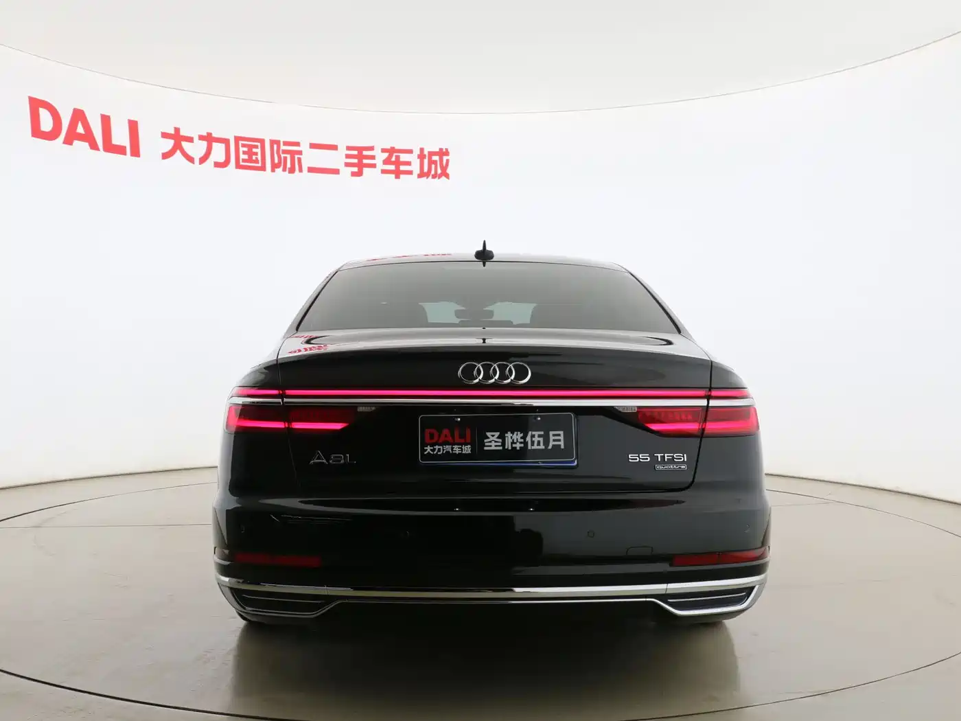 Audi A8 2018 A8L 55 TFSI quattro Launch Premium фото 13