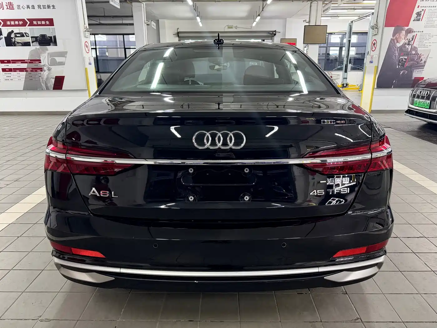 Audi A6L 2024 45 TFSI Premium Dynamic фото 6