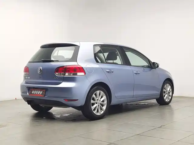 Volkswagen Golf 2011 1.4TSI Auto Luxury — фото 2