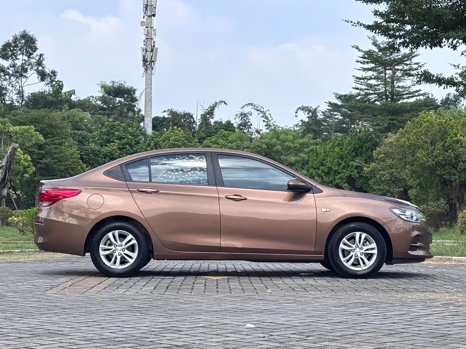 Фото 9 - Chevrolet Cavalier