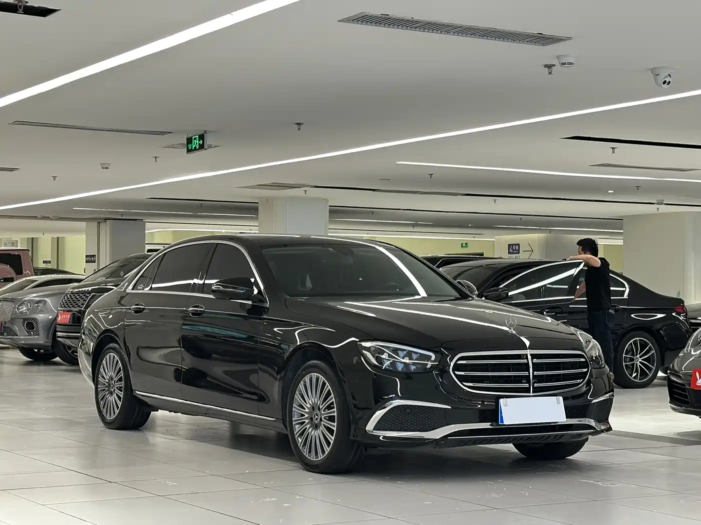  E CLASS