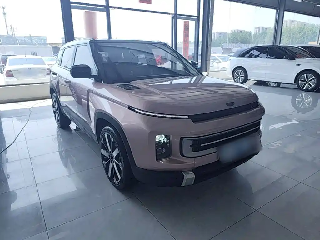 Geely ICON 2023 2023 Model 1.5TD Chocolate Deluxe Edition