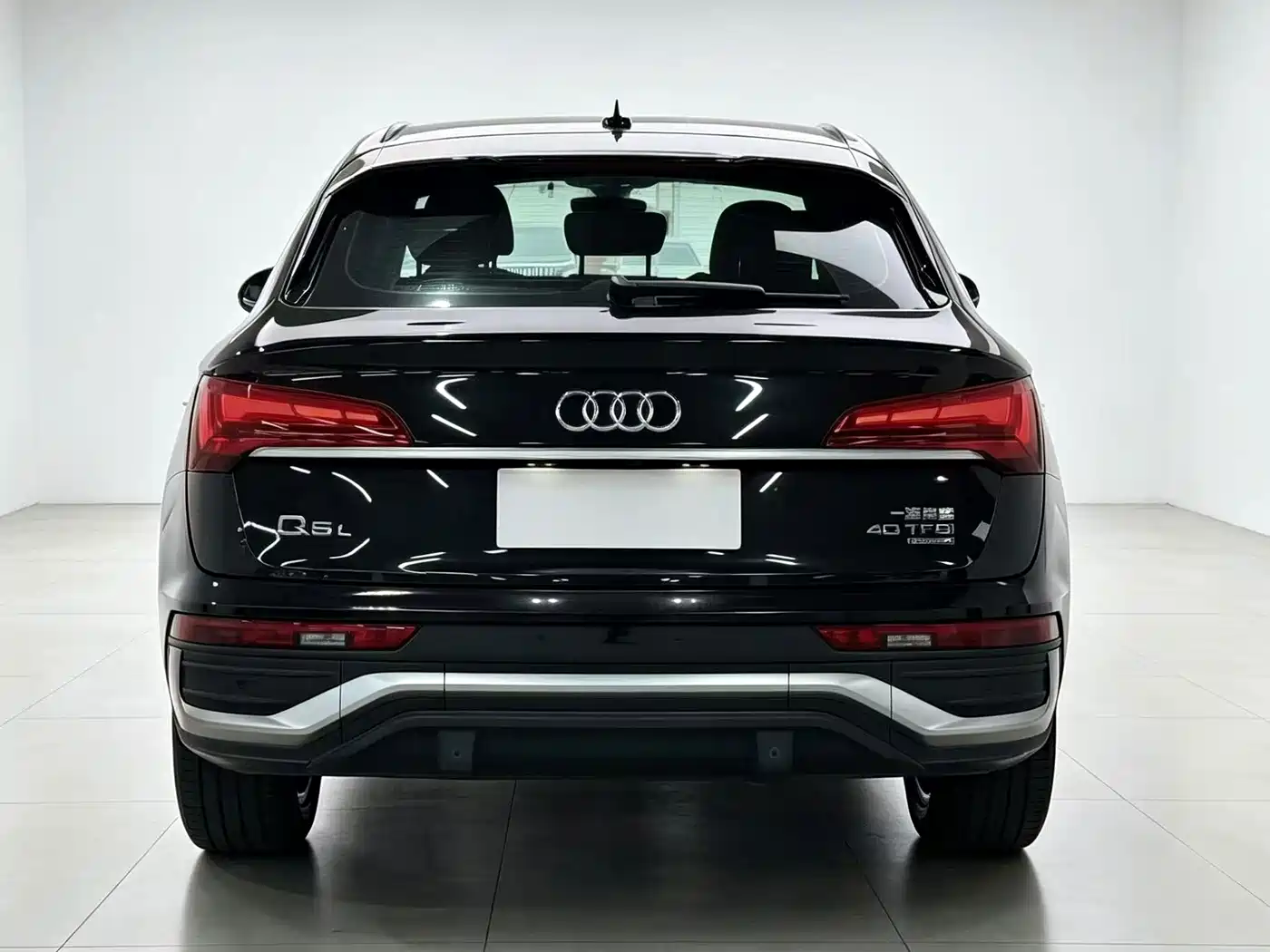Фото 8 - Audi Q5L Sportback