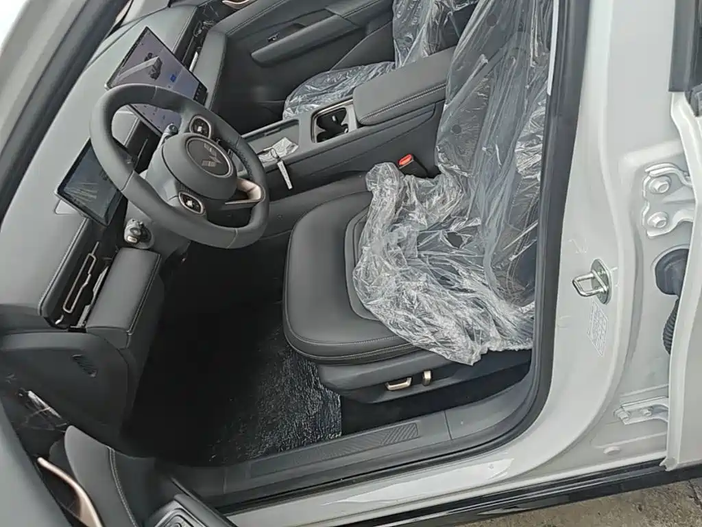 Wuling Motors Wuling Xingguang 2026 2025 150km Smart Advanced