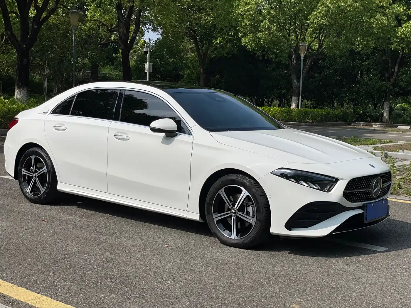 Mercedes-Benz A-Class 2025 Facelift A 200 L Fashion Edition фото 17