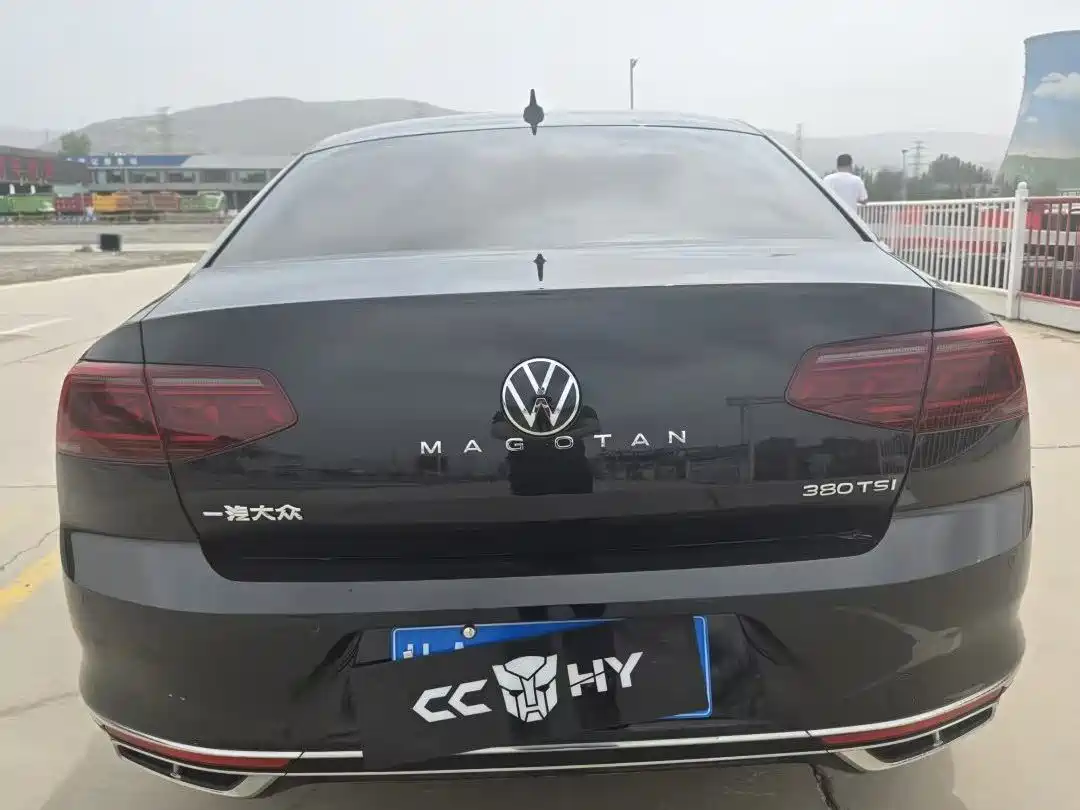 Volkswagen Magotan 2023 Model 2 Million Commemorative Edition 380TSI DSG Flagship фото 5