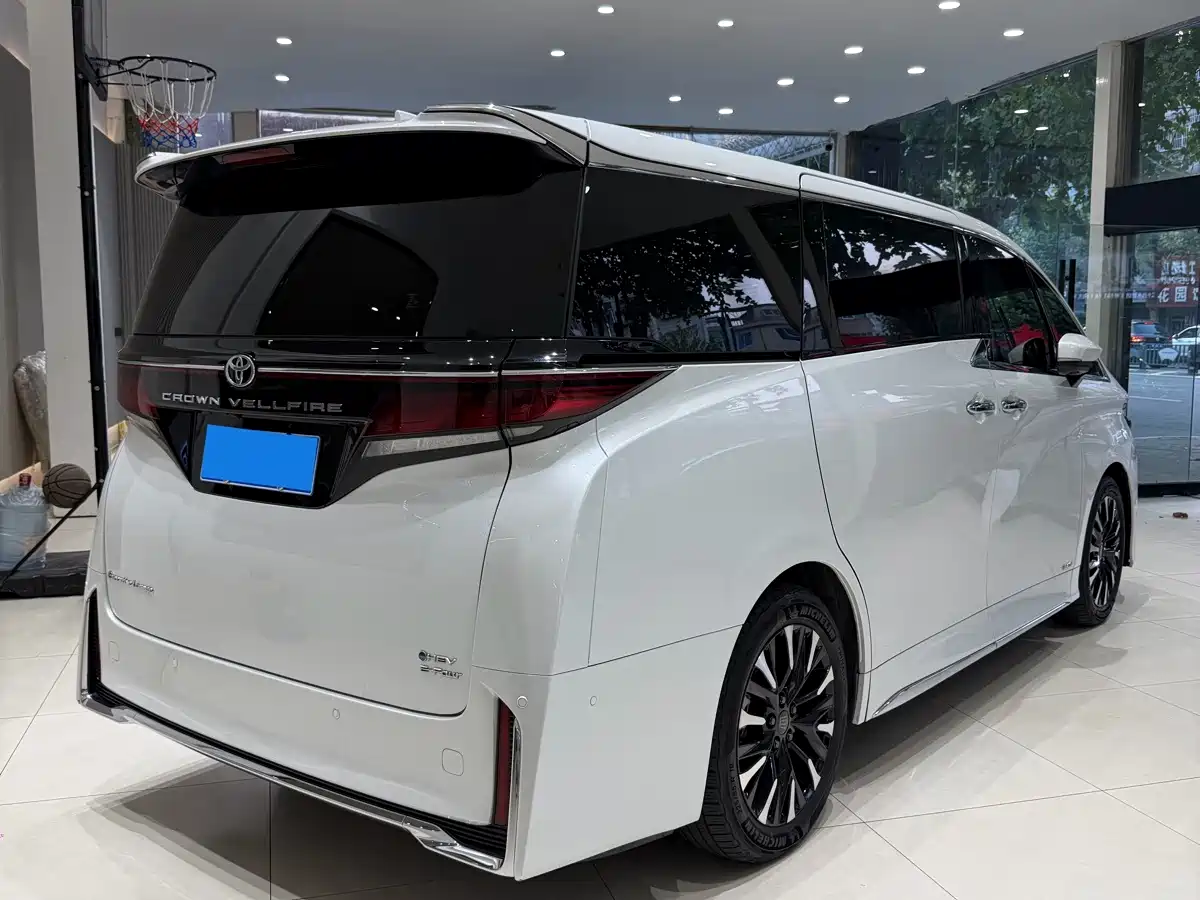 Toyota Vellfire 2025 2024 Crown Hybrid 2.5L Executive Premium Edition