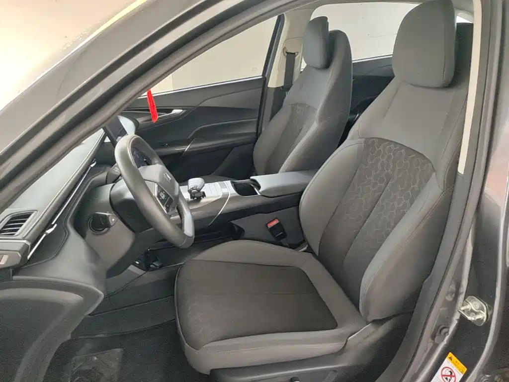 صورة 15 - Changan Qiyuan A05