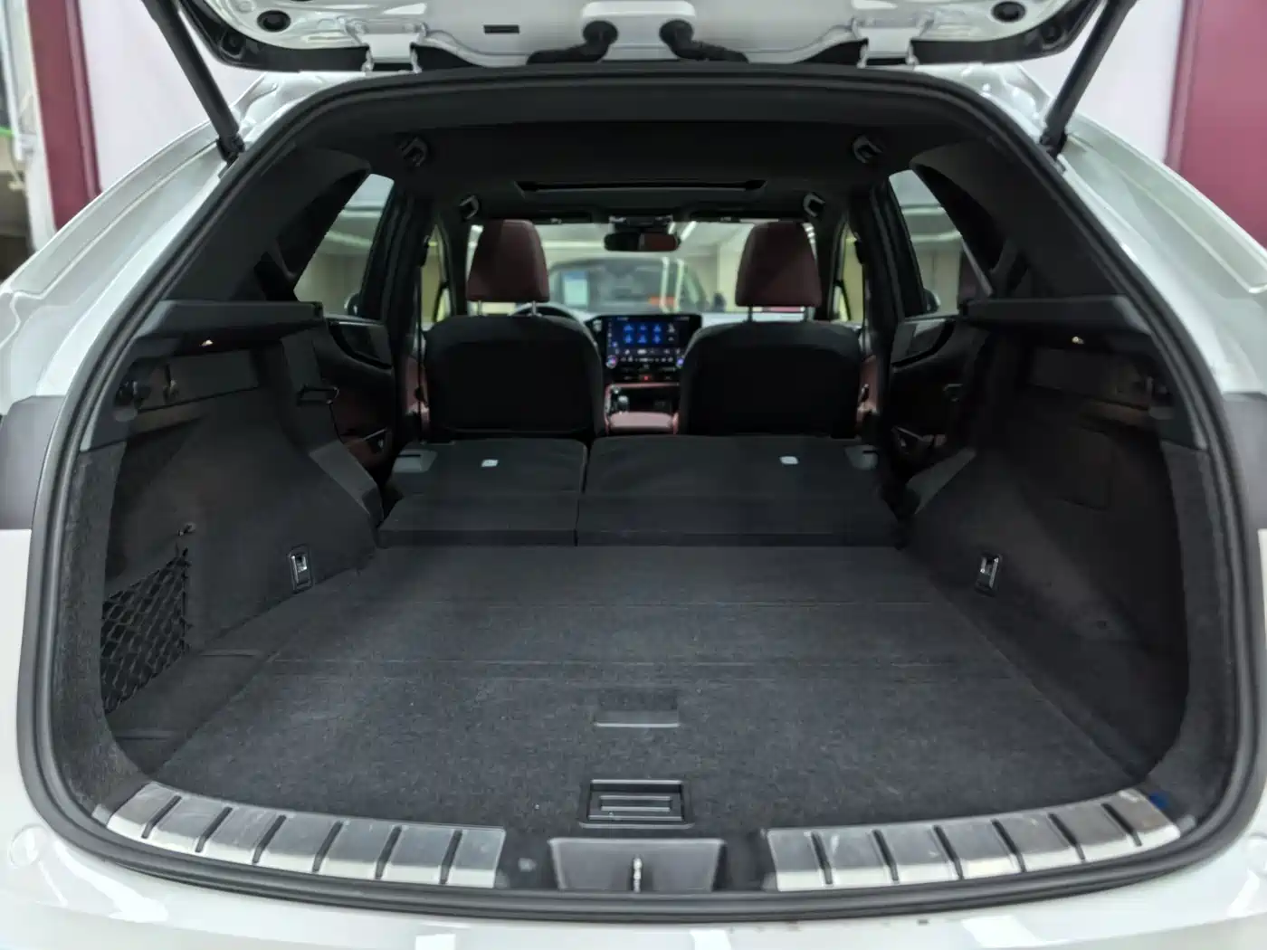 Lexus NX 2024 260 FWD Joy Creation Edition фото 30