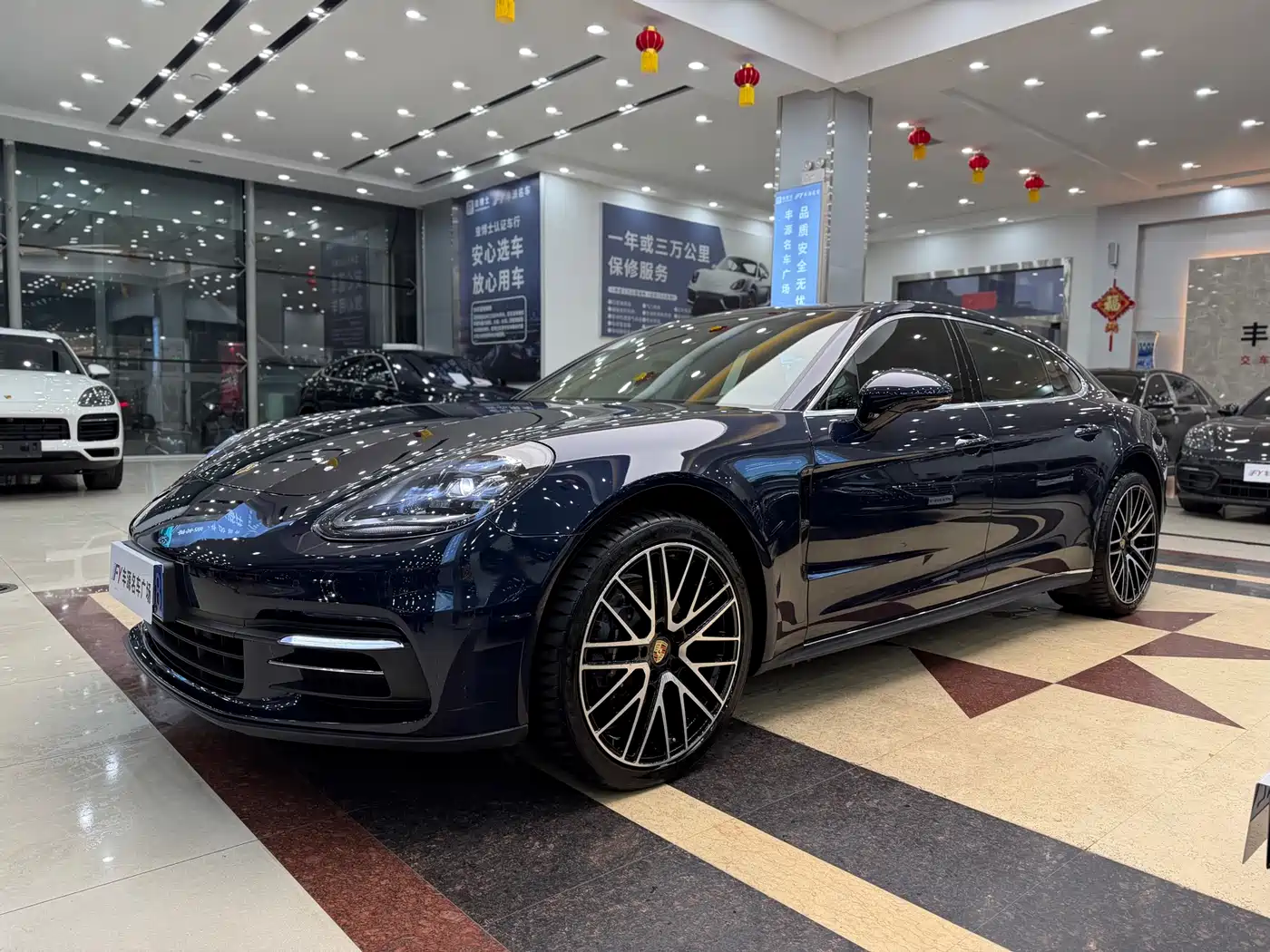 Porsche Panamera 2017 Panamera Executive Long Wheelbase 3.0T