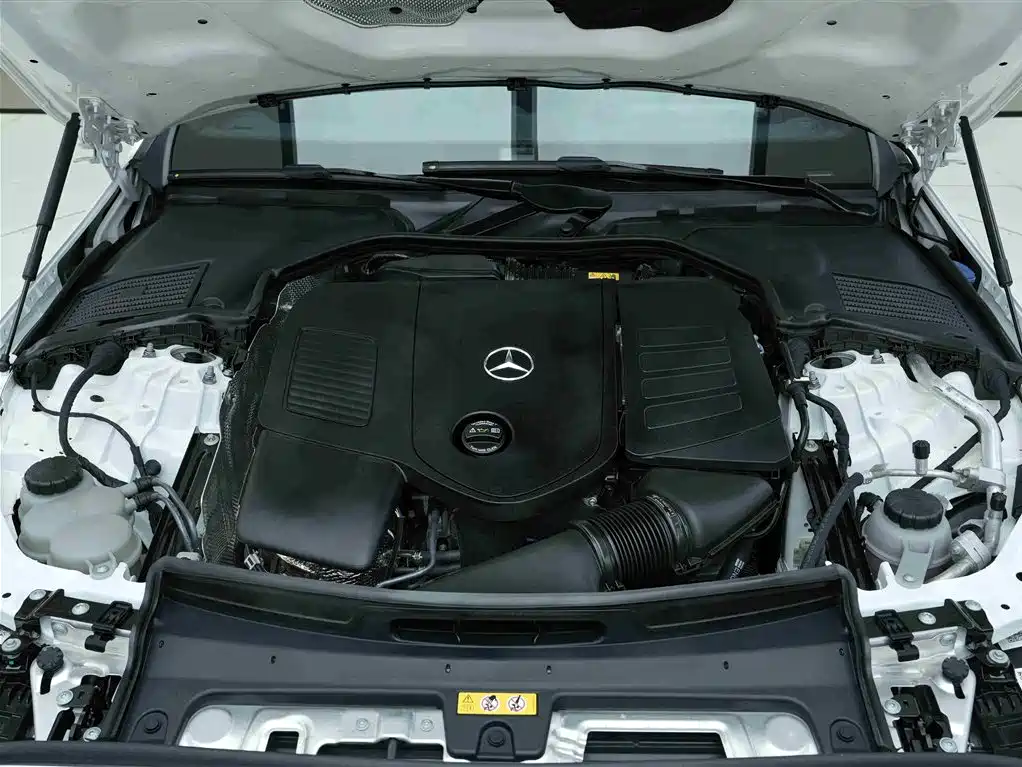 Mercedes-Benz C-Class 2024 Facelift C 260 L Sport фото 18